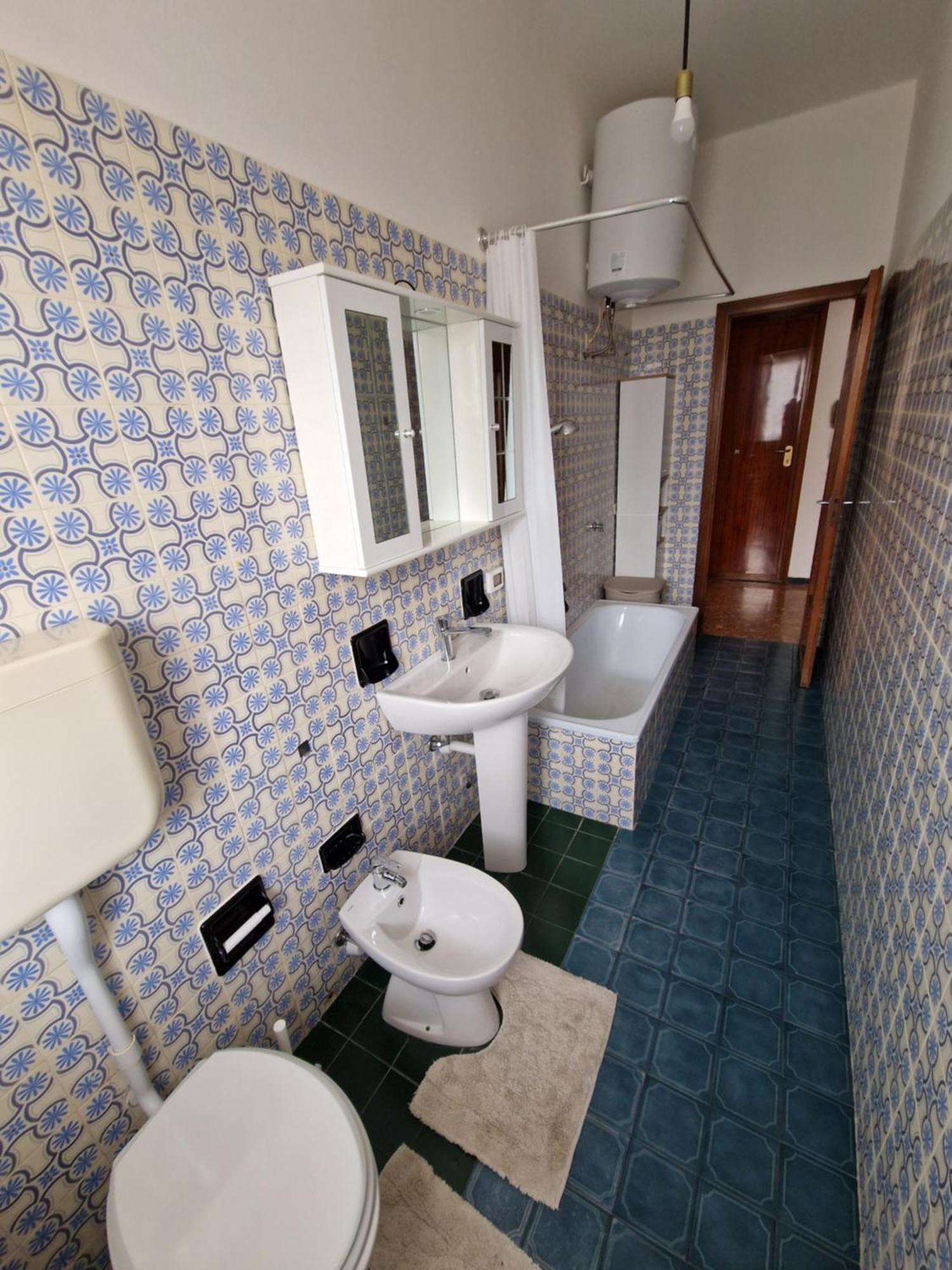 Casa Di Andreea E Bogdan Apartment Albenga Bagian luar foto